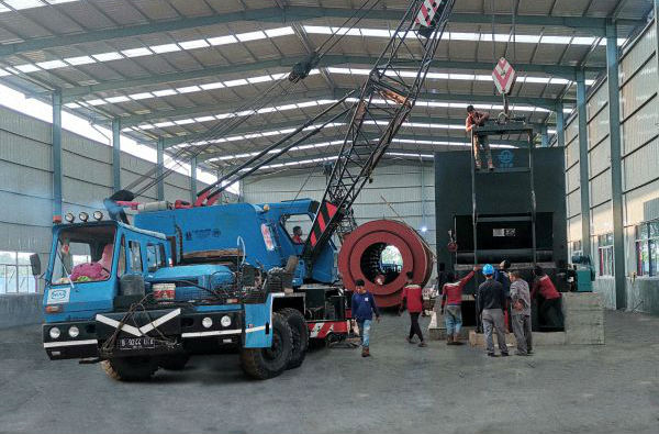 污泥烘干機(jī)的供熱裝置 污泥烘干機(jī)的供熱裝置